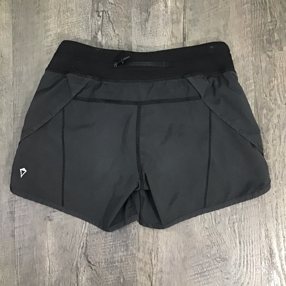 IVIVVA | Athletic Shorts